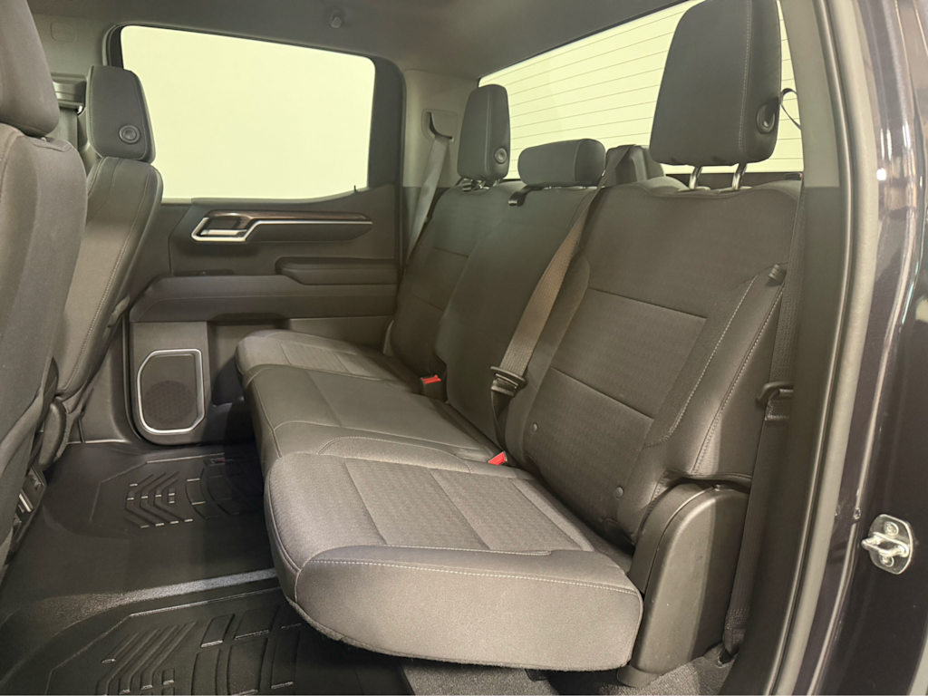 Thumbnail: 2022 Chevrolet Silverado 1500 - 11