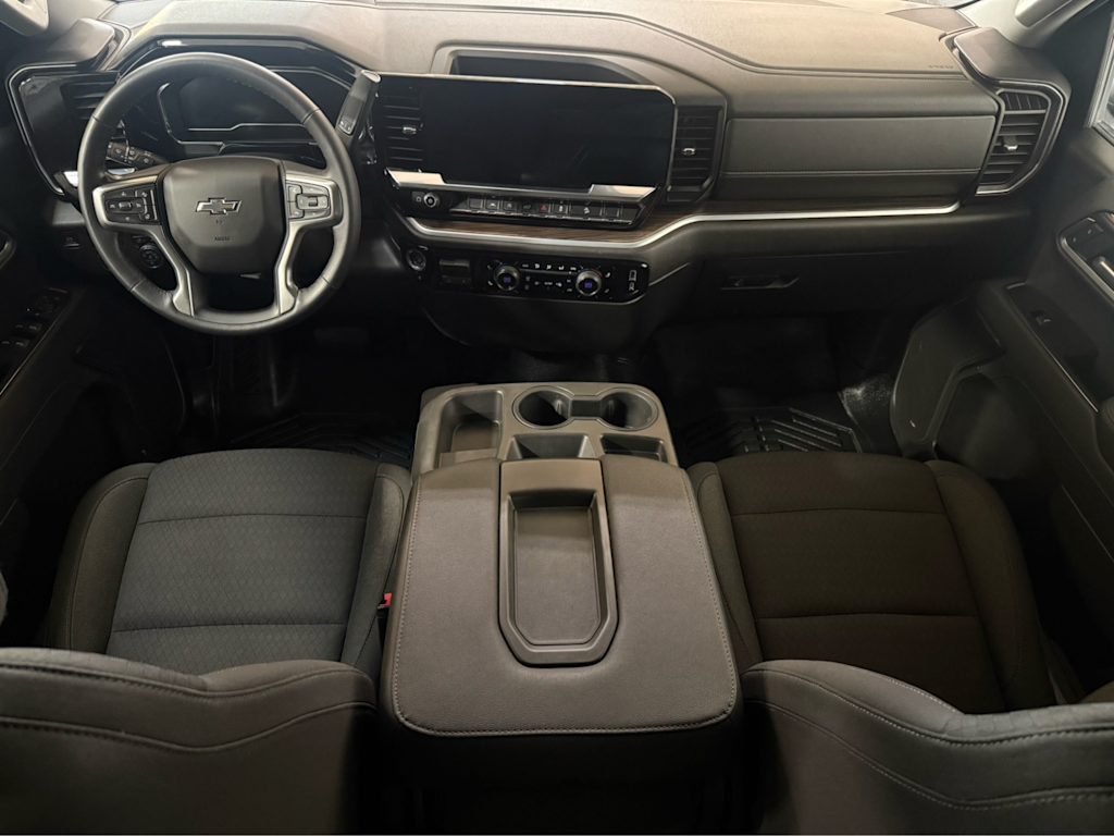 Thumbnail: 2022 Chevrolet Silverado 1500 - 2