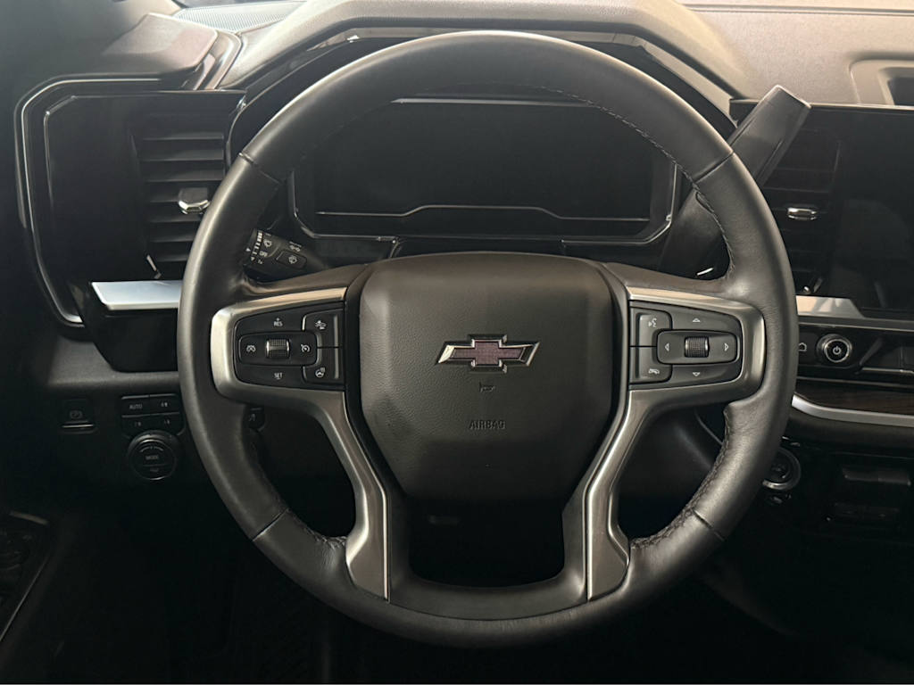 Thumbnail: 2022 Chevrolet Silverado 1500 - 8