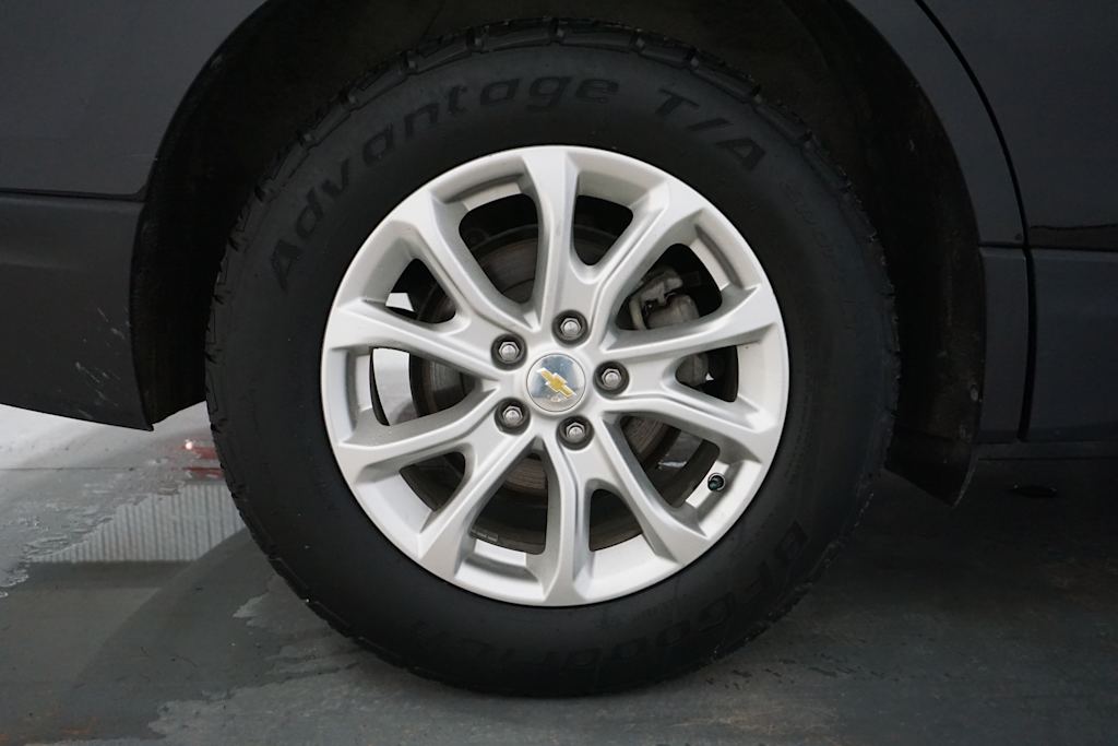 Thumbnail: 2019 Chevrolet Equinox - 19