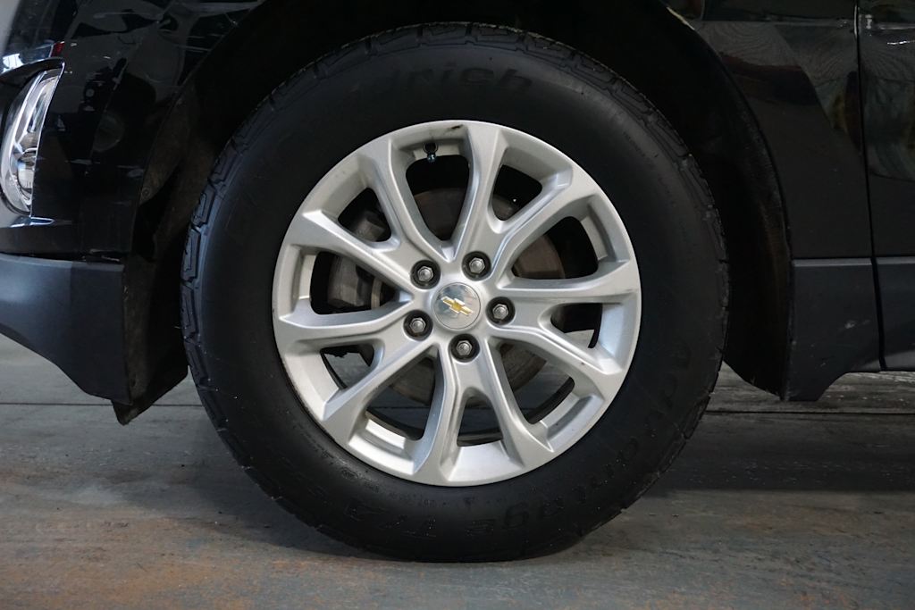 Thumbnail: 2019 Chevrolet Equinox - 5