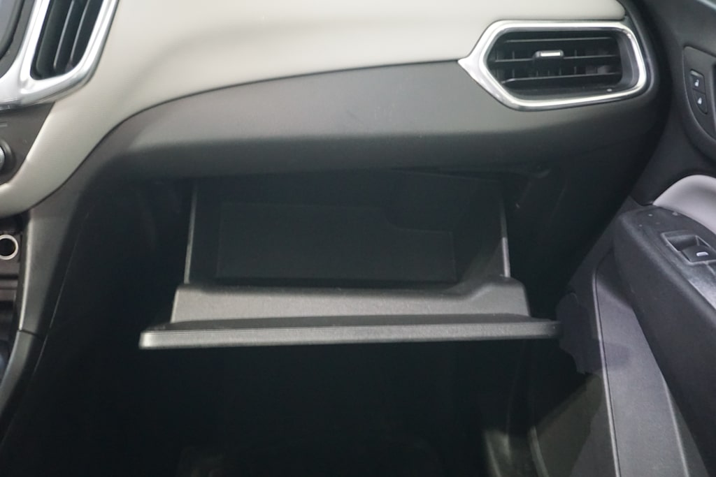 Thumbnail: 2019 Chevrolet Equinox - 22