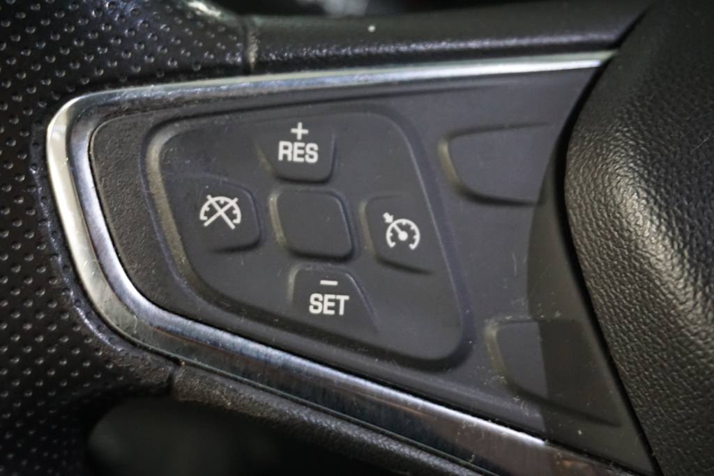 Thumbnail: 2019 Chevrolet Equinox - 26