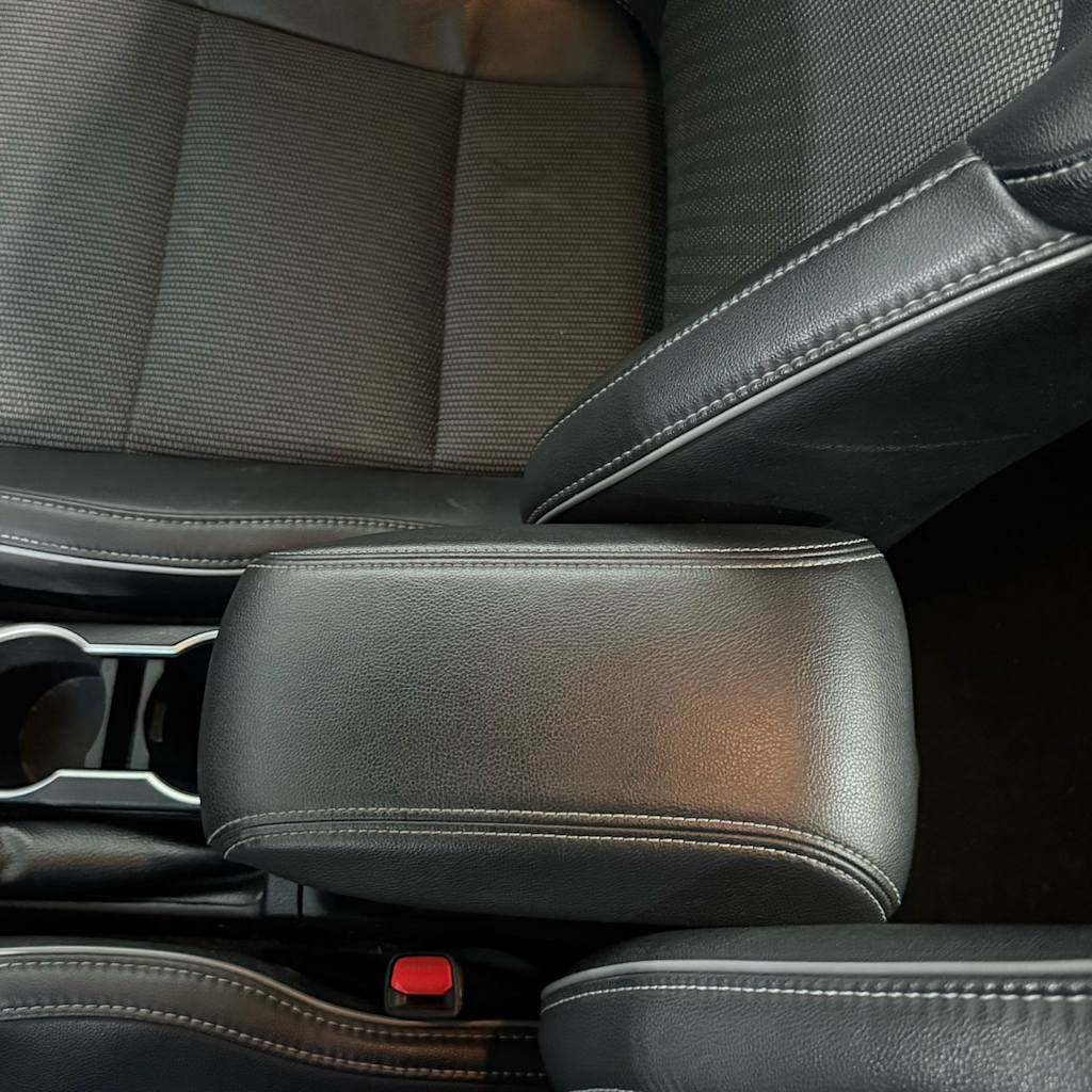 Thumbnail: 2015 Toyota Corolla - 12