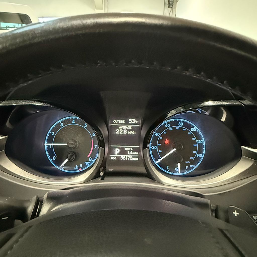 Thumbnail: 2015 Toyota Corolla - 13