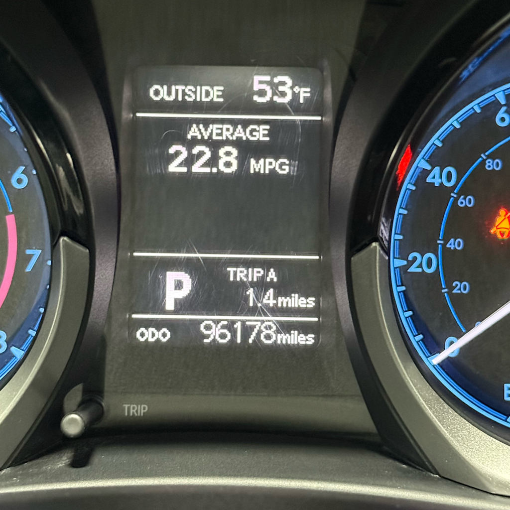 Thumbnail: 2015 Toyota Corolla - 27