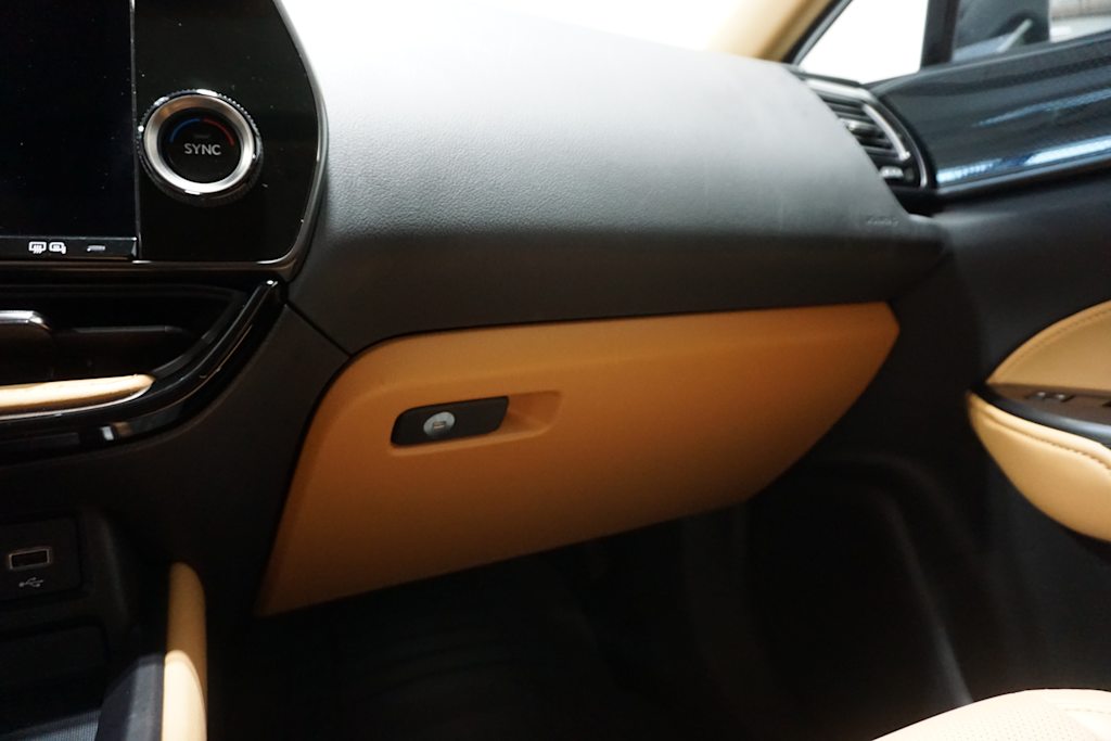 Thumbnail: 2025 Lexus ES - 16