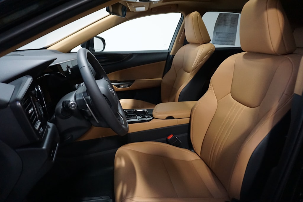 Thumbnail: 2025 Lexus ES - 8