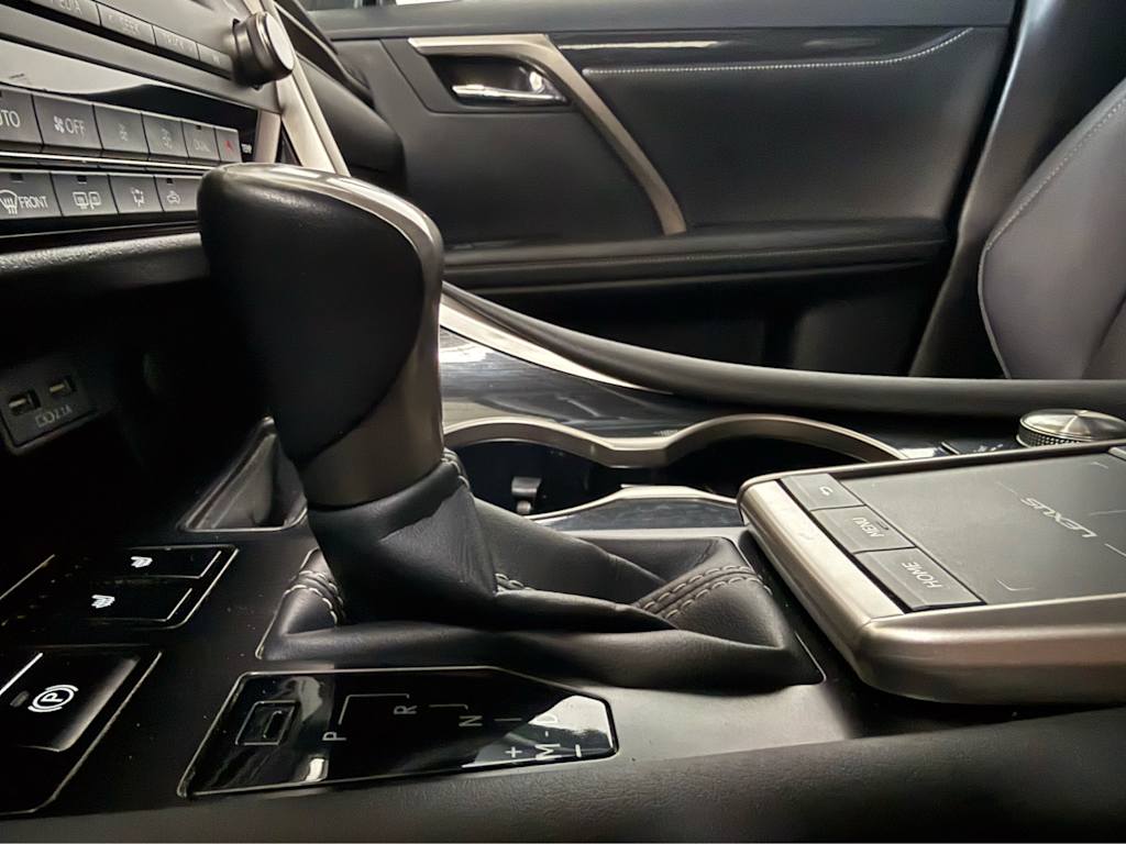 Thumbnail: 2022 Lexus RX - 25