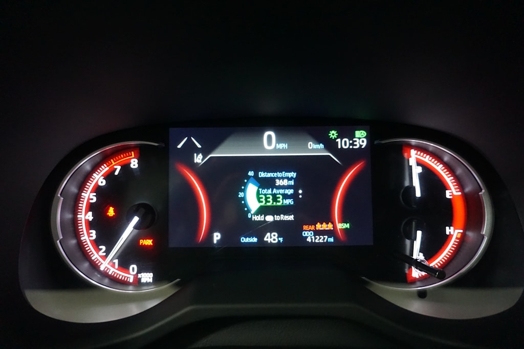 Thumbnail: 2024 Toyota RAV4 - 10