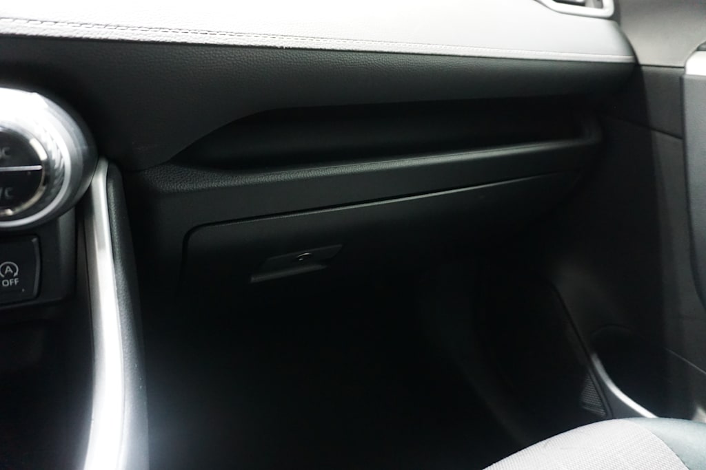 Thumbnail: 2024 Toyota RAV4 - 20