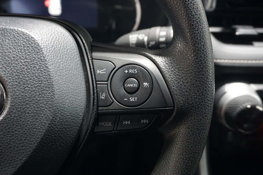 Thumbnail: 2024 Toyota RAV4 - 23