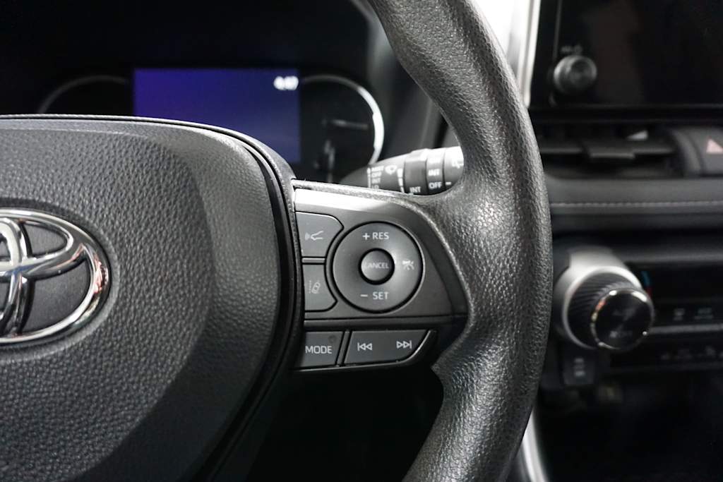 Thumbnail: 2024 Toyota RAV4 - 22