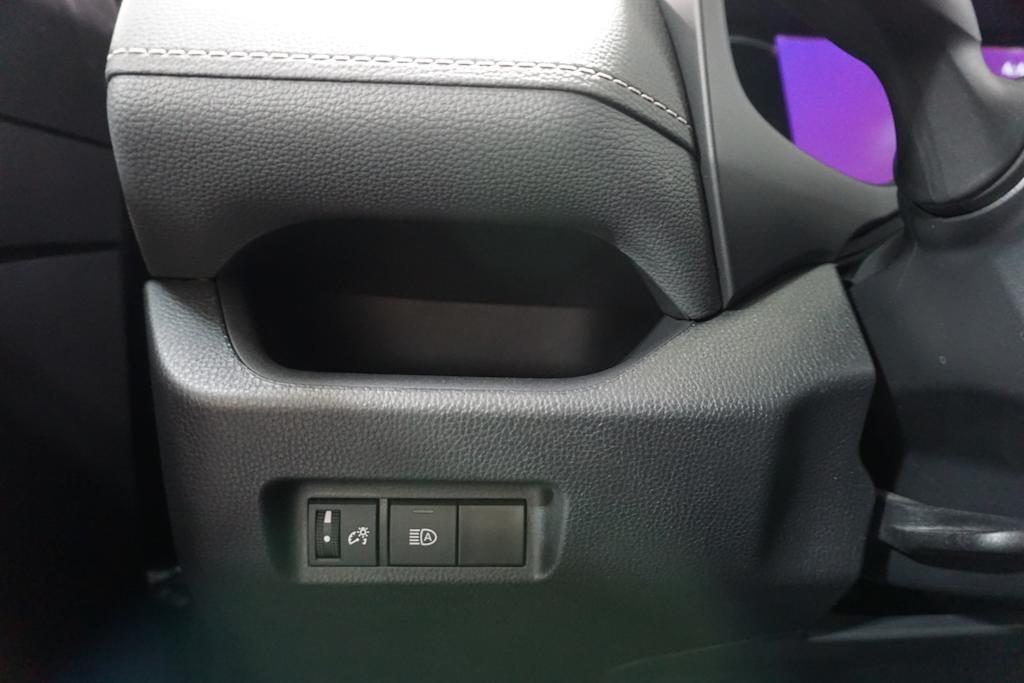 Thumbnail: 2024 Toyota RAV4 - 23