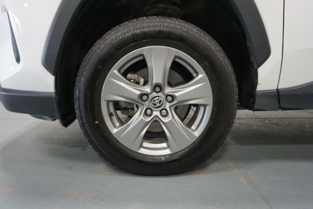 Thumbnail: 2024 Toyota RAV4 - 5