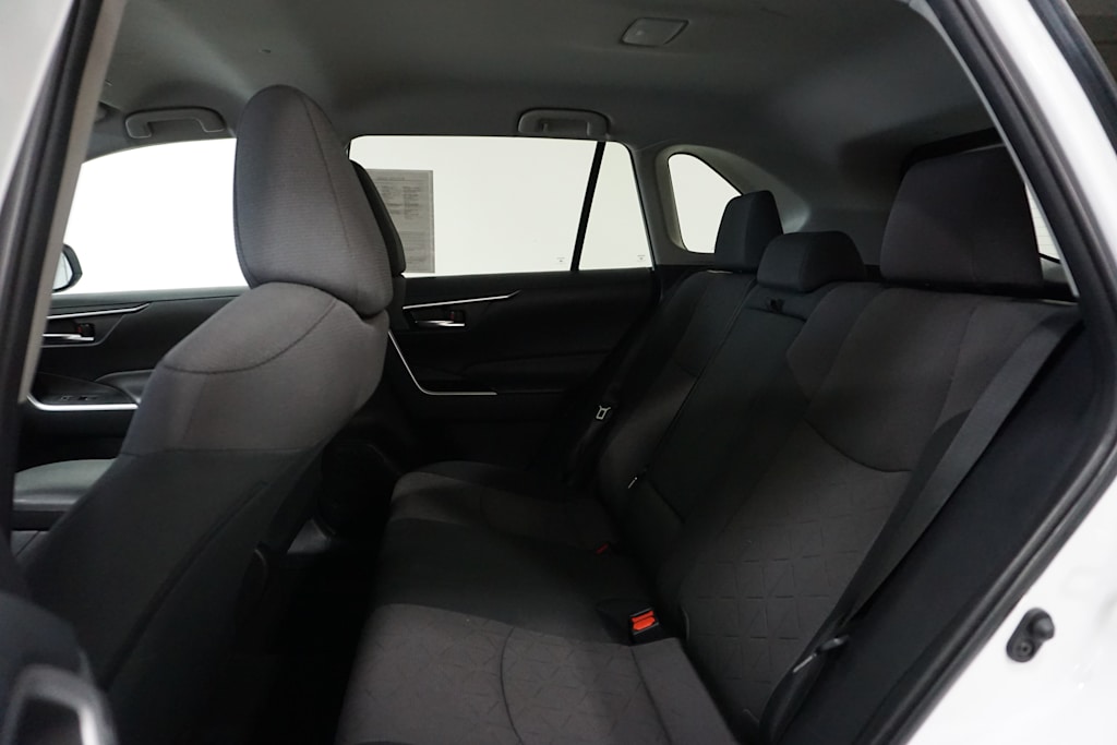 Thumbnail: 2024 Toyota RAV4 - 10