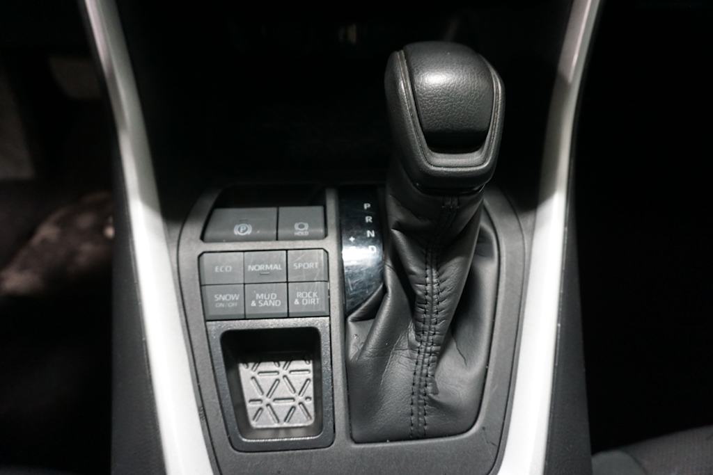 Thumbnail: 2024 Toyota RAV4 - 23
