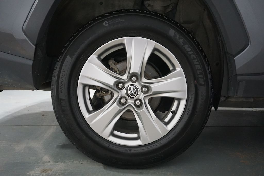 Thumbnail: 2024 Toyota RAV4 - 18