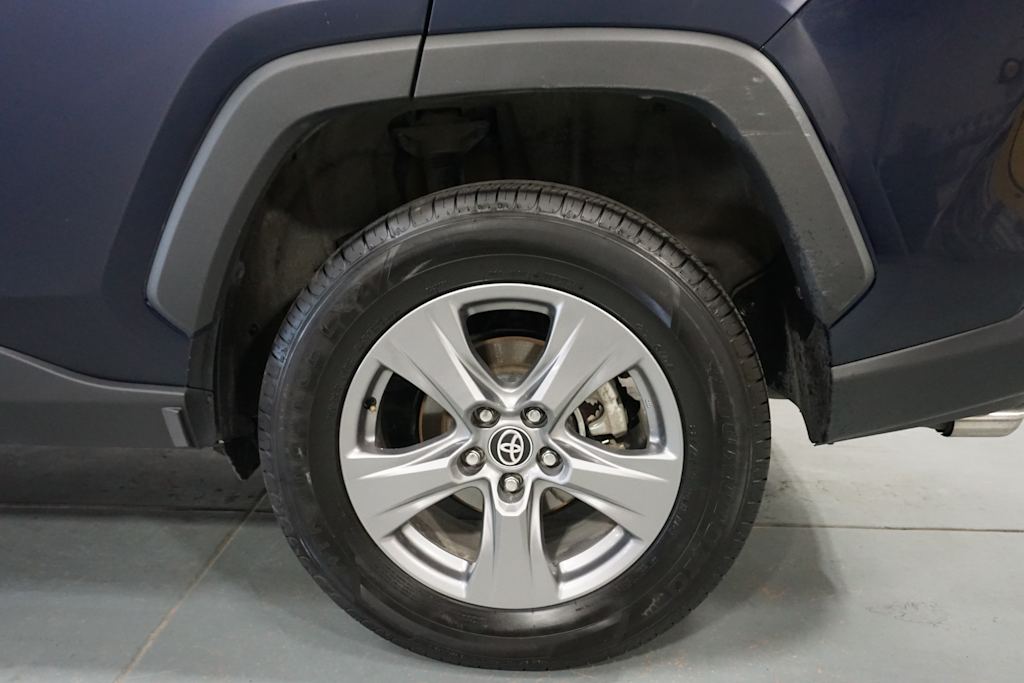 Thumbnail: 2024 Toyota RAV4 - 16