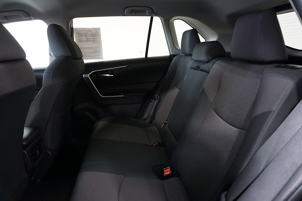 Thumbnail: 2024 Toyota RAV4 - 9