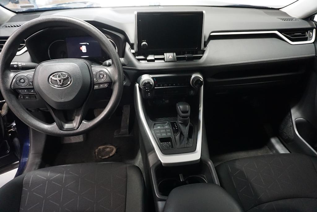 Thumbnail: 2024 Toyota RAV4 - 7