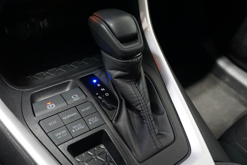 Thumbnail: 2024 Toyota RAV4 - 23