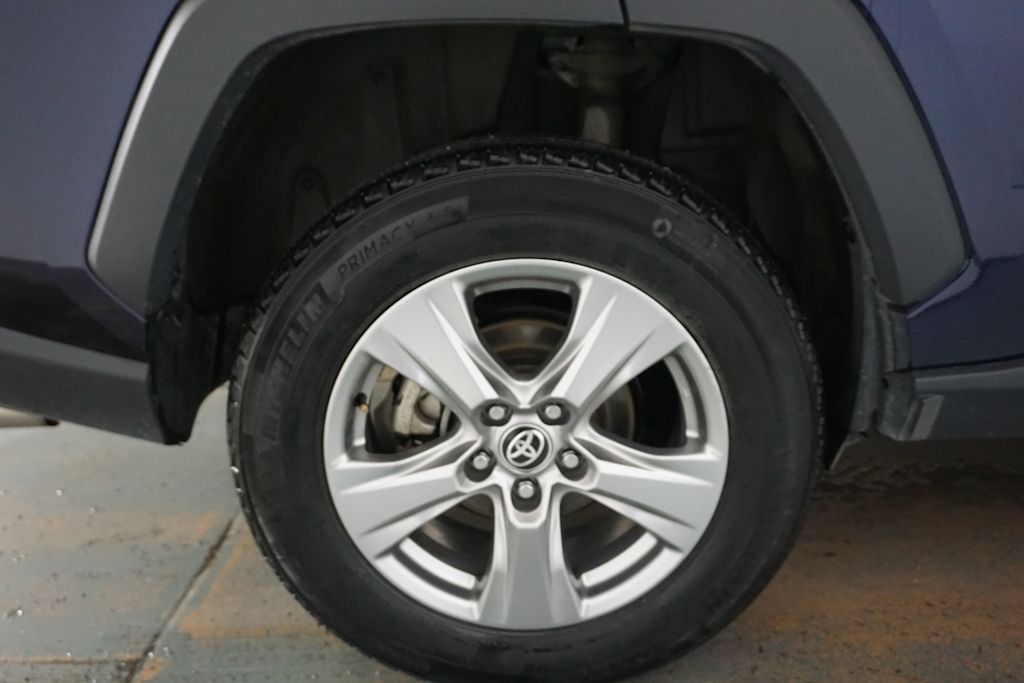 Thumbnail: 2024 Toyota RAV4 - 18