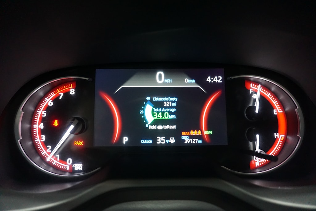 Thumbnail: 2024 Toyota RAV4 - 12