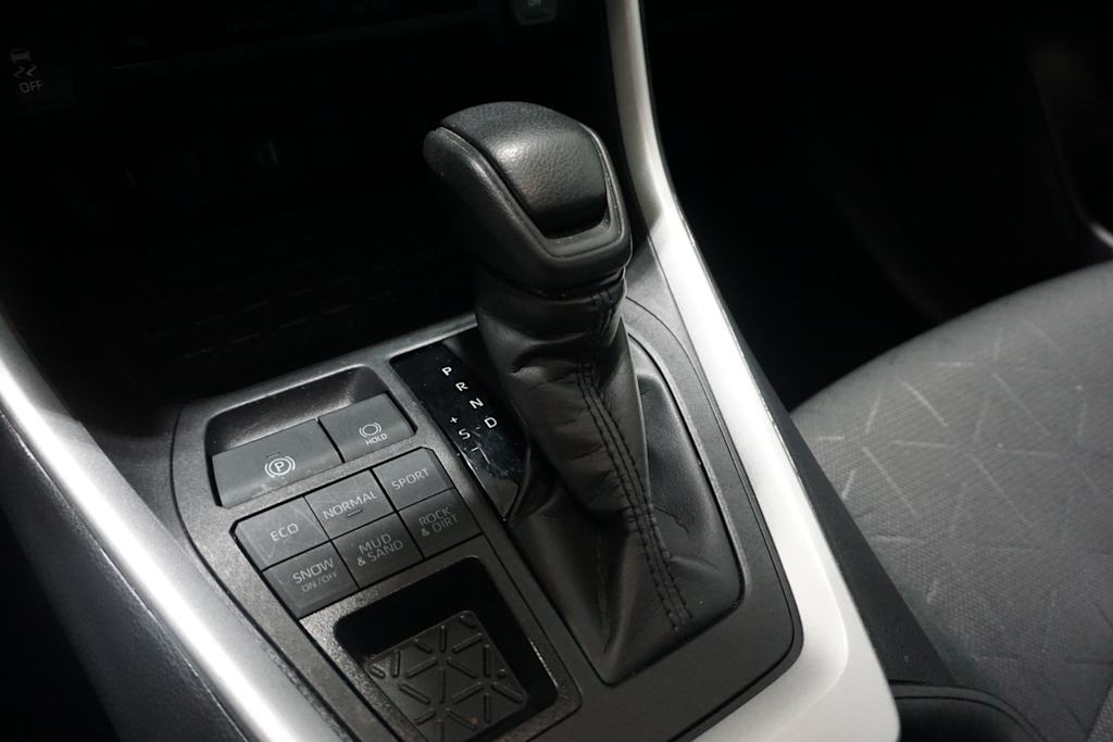 Thumbnail: 2024 Toyota RAV4 - 23