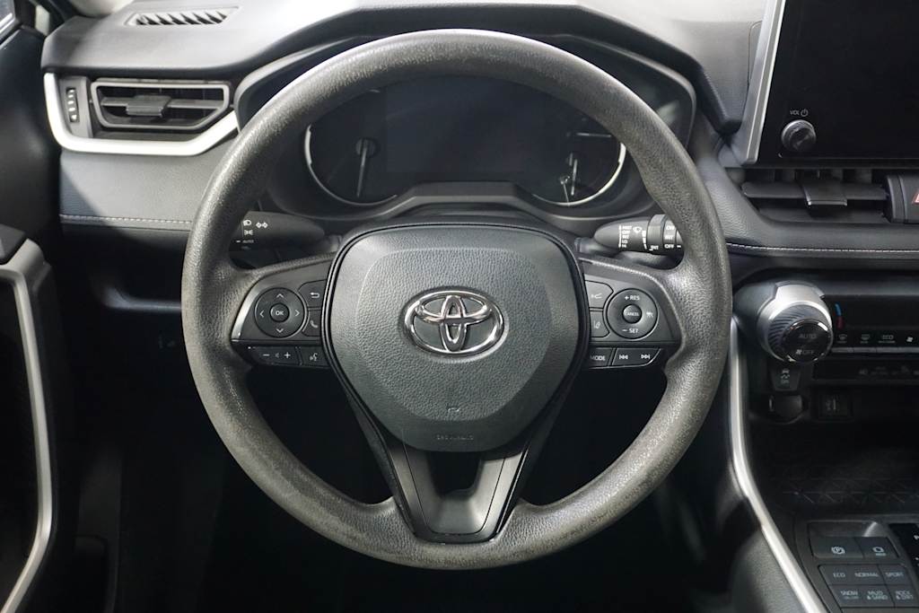 Thumbnail: 2023 Toyota RAV4 - 7