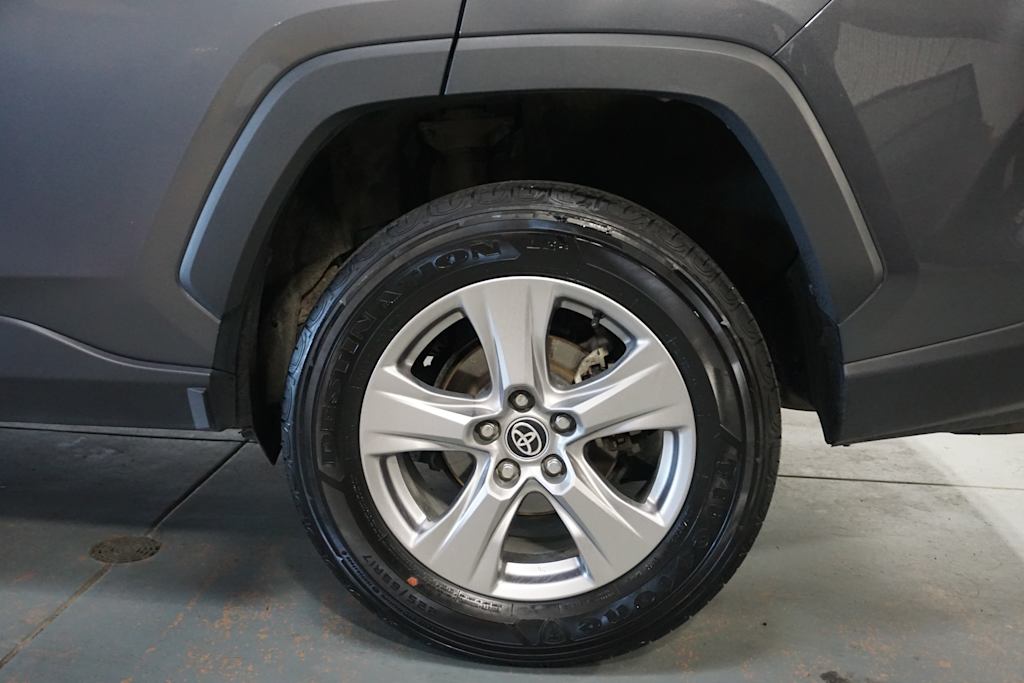 Thumbnail: 2023 Toyota RAV4 - 16