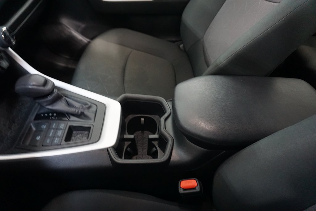 Thumbnail: 2023 Toyota RAV4 - 10