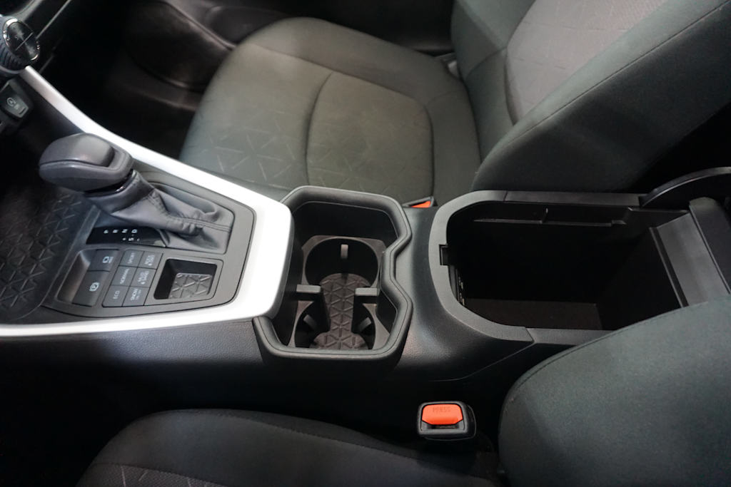 Thumbnail: 2023 Toyota RAV4 - 23