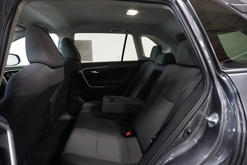 Thumbnail: 2023 Toyota RAV4 - 21