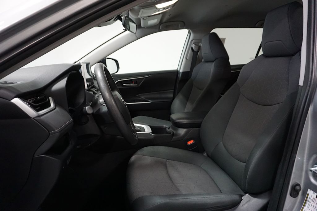 Thumbnail: 2024 Toyota RAV4 - 8