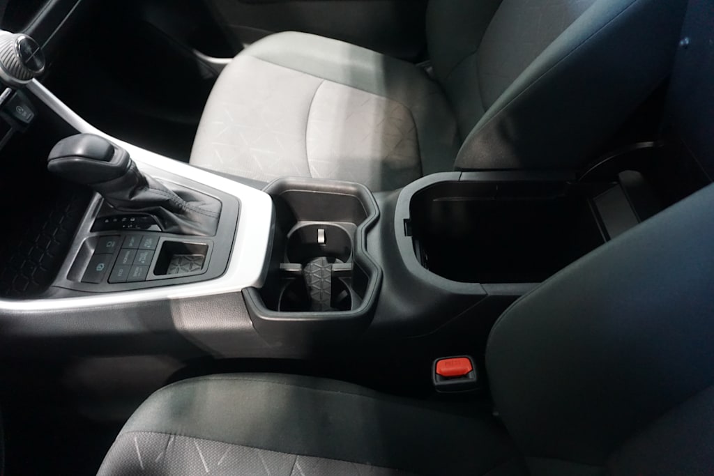 Thumbnail: 2024 Toyota RAV4 - 10