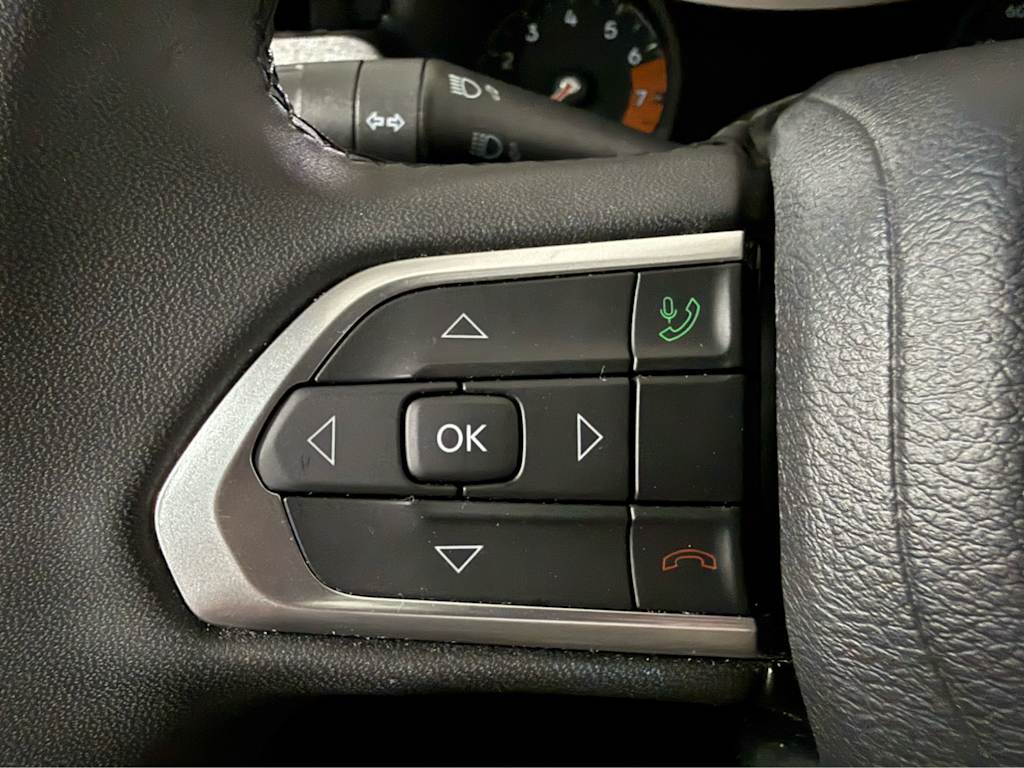 Thumbnail: 2024 Jeep Compass - 21
