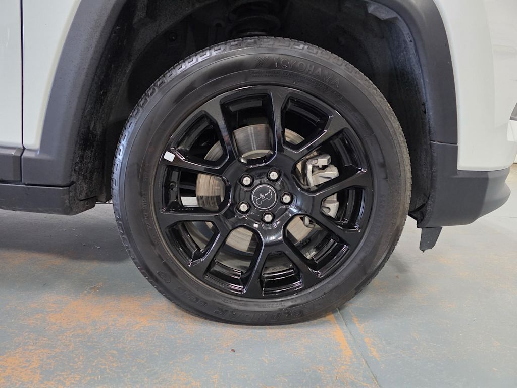 Thumbnail: 2025 Jeep Compass - 18