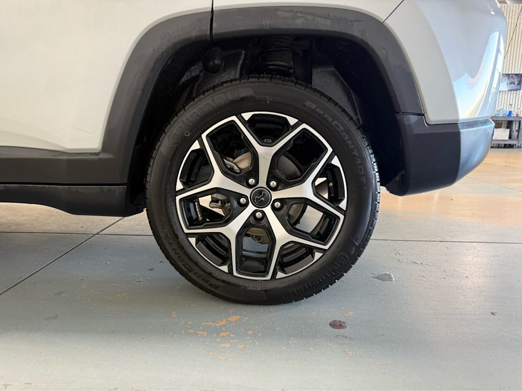 Thumbnail: 2025 Jeep Compass - 17