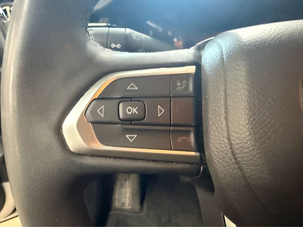 Thumbnail: 2025 Jeep Compass - 20