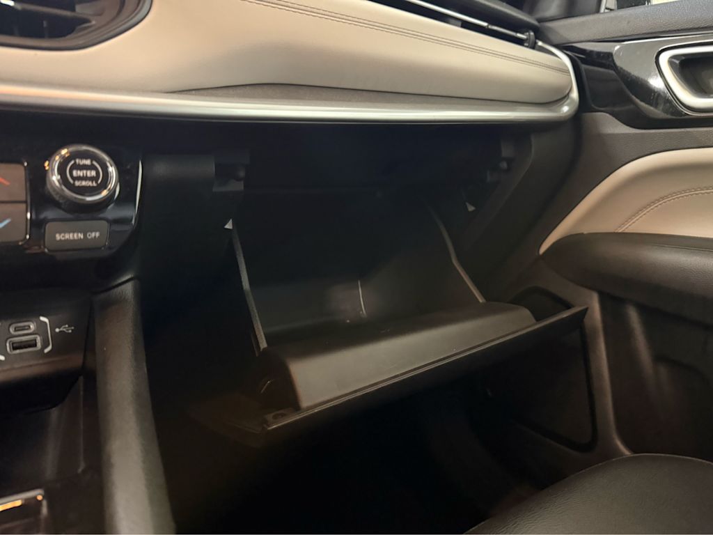 Thumbnail: 2025 Jeep Compass - 23