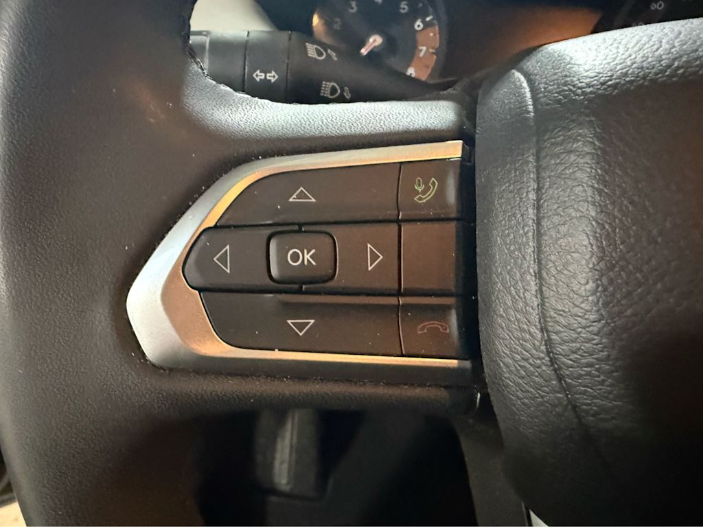 Thumbnail: 2025 Jeep Compass - 20