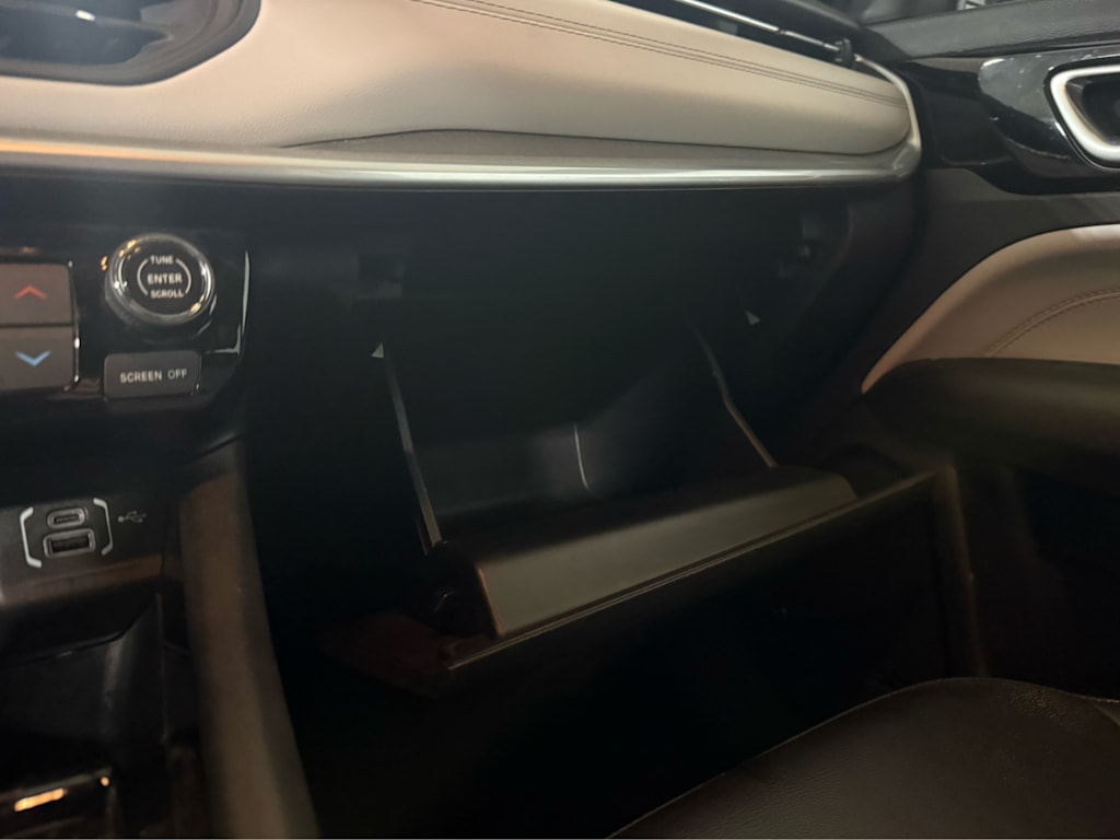 Thumbnail: 2025 Jeep Compass - 23