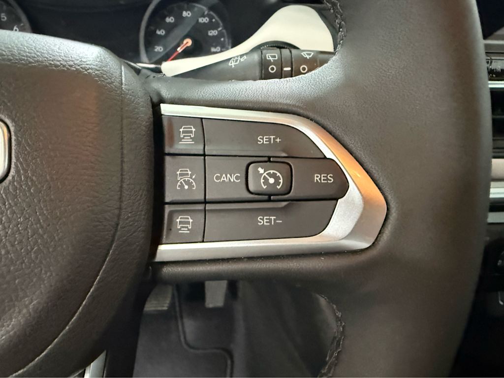 Thumbnail: 2025 Jeep Compass - 21