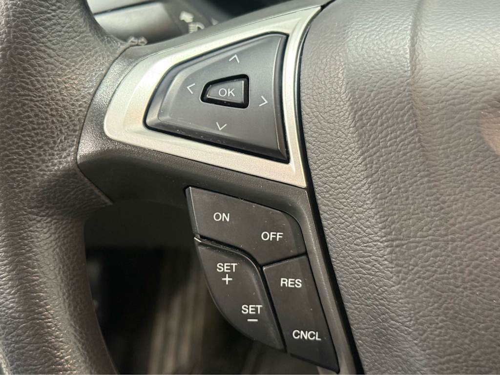 Thumbnail: 2014 Ford Fusion - 21