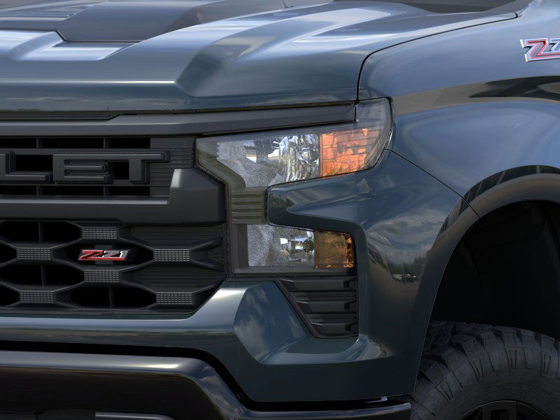 2025 Chevrolet Silverado 1500 Custom 18