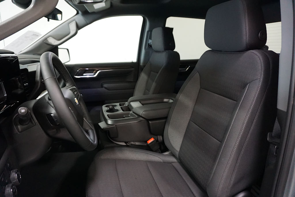 Thumbnail: 2025 Chevrolet Silverado 1500 - 8