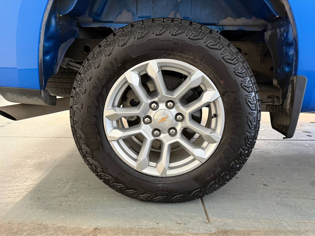 Thumbnail: 2025 Chevrolet Silverado 1500 - 19