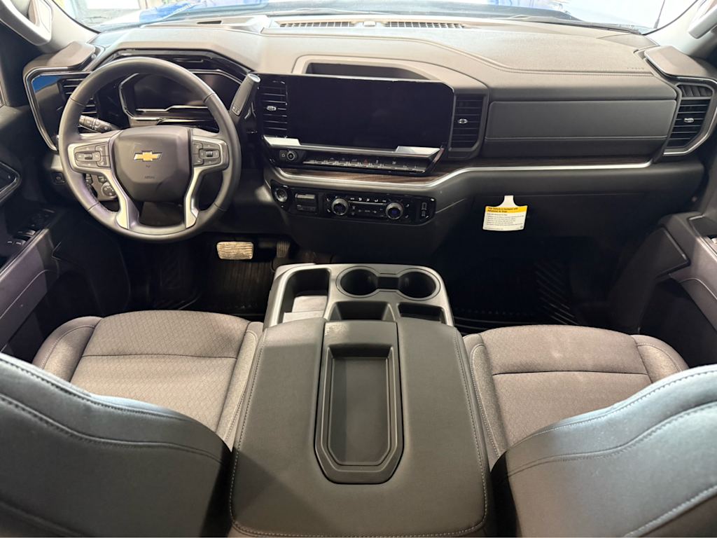 Thumbnail: 2025 Chevrolet Silverado 1500 - 2