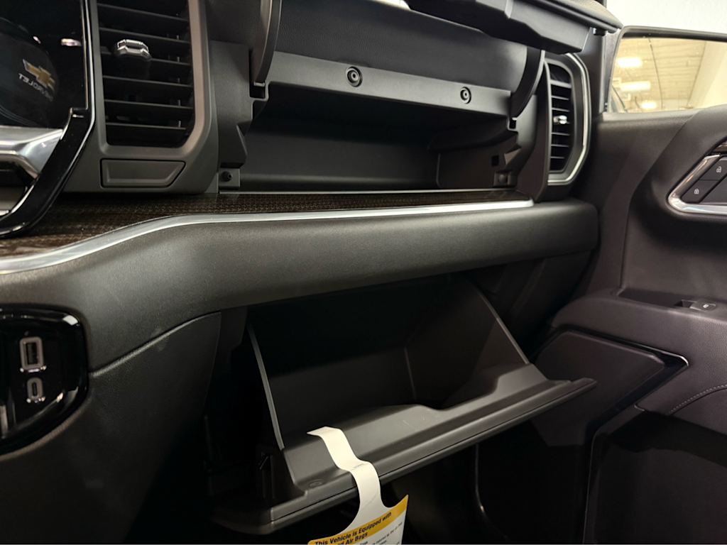 Thumbnail: 2025 Chevrolet Silverado 1500 - 25